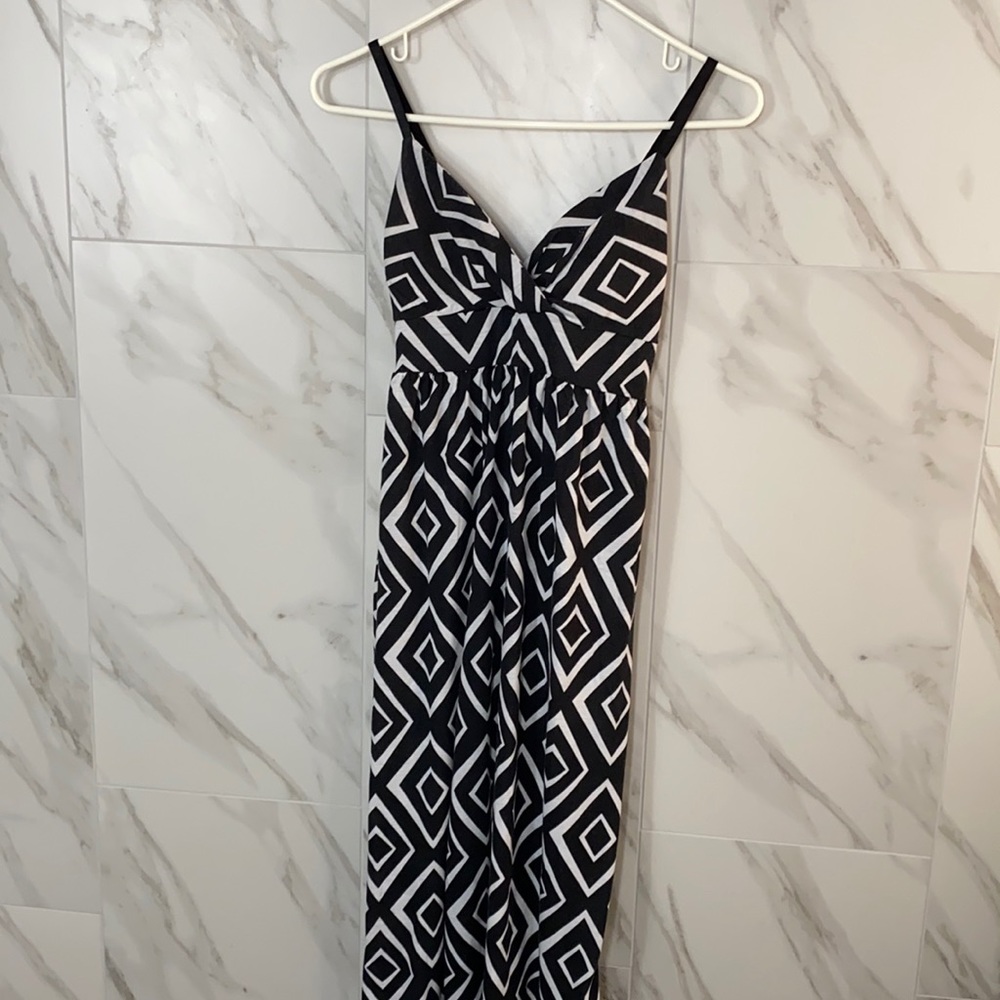 diamond print maxi dress